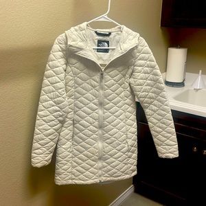 Women’s North Face Mid-thigh length coat